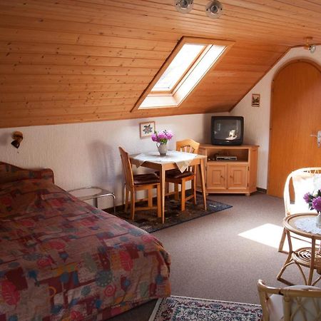Haus Am Wald - Urlaub Am Nationalpark Apartment Langweiler  Luaran gambar