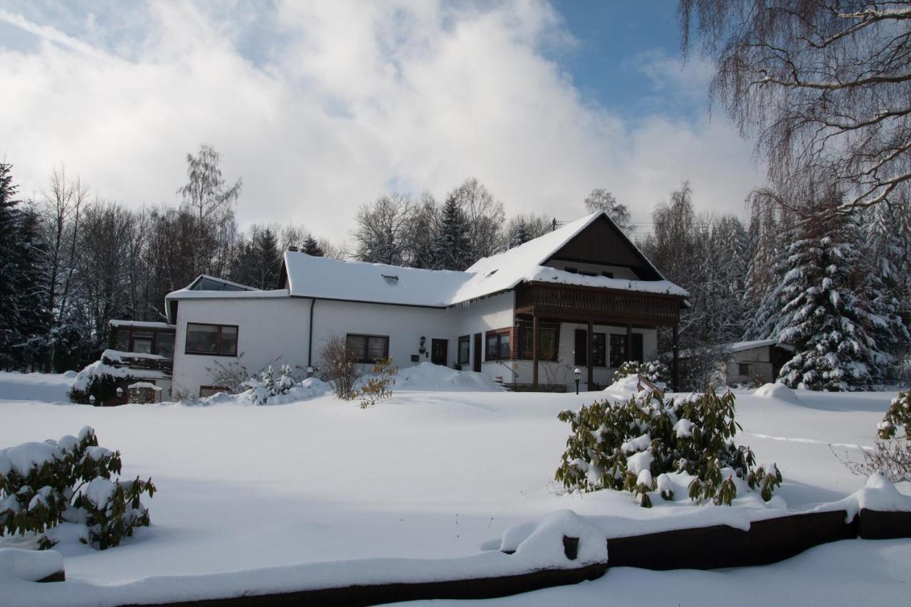 Haus Am Wald - Urlaub Am Nationalpark Apartment Langweiler  Luaran gambar